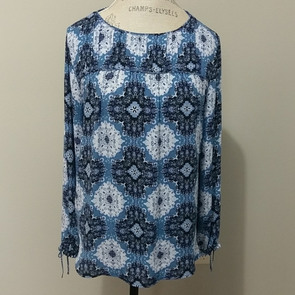 Blue Loft Blouse - Picture 7 of 7